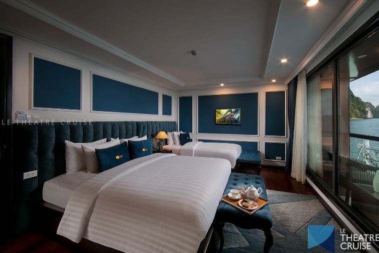 Du Thuyền La Theatre Cruises Hạ Long